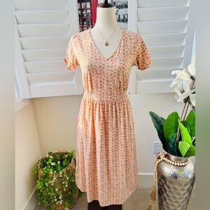 Uniqlo. Size S.  Peach Floral V-Neck Midi Dress